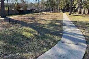 2470 Trailwood Dr, Cantonment, FL 32533 - Photo 32