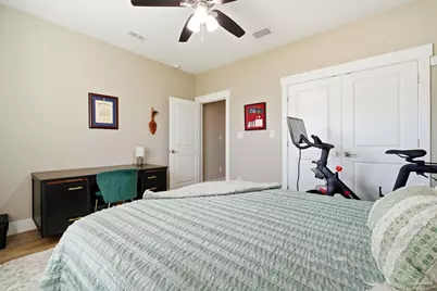 5530 Chenier Dr, Gulf Breeze, FL 32563 - Photo 18