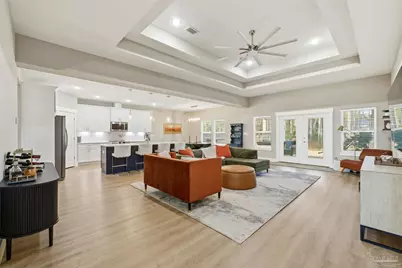 5530 Chenier Dr, Gulf Breeze, FL 32563 - Photo 1