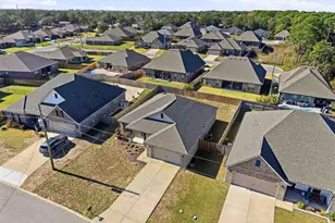 1467 Penn State Ct, Gulf Breeze, FL 32563 - Photo 38