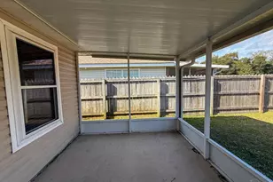 8062 Heirloom Dr, Pensacola, FL 32514 - Photo 14