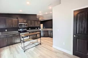 4417 Fiske St, Pace, FL 32571 - Photo 14