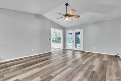 4331 Chantilly Way, Milton, FL 32583 - Photo 2