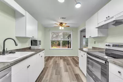 4331 Chantilly Way, Milton, FL 32583 - Photo 12