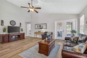 5094 Carley Ct, Milton, FL 32583 - Photo 12