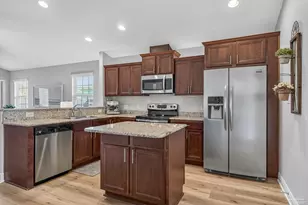 5094 Carley Ct, Milton, FL 32583 - Photo 6