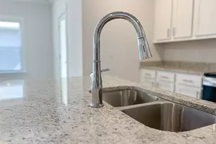 6321 Sonoma Ln, Pensacola, FL 32526 - Photo 10