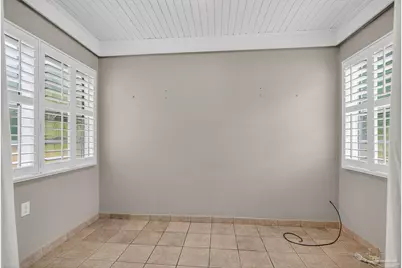 127 Elm St, Pensacola, FL 32506 - Photo 12