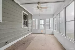 127 Elm St, Pensacola, FL 32506 - Photo 48