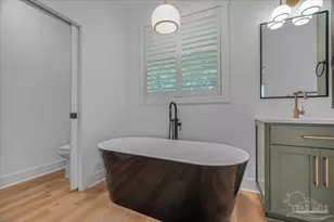 1149 E Hayes St, Pensacola, FL 32503 - Photo 20