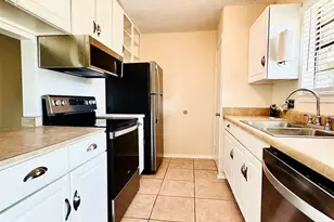 4227 Elmcrest Dr, Pensacola, FL 32504 - Photo 8