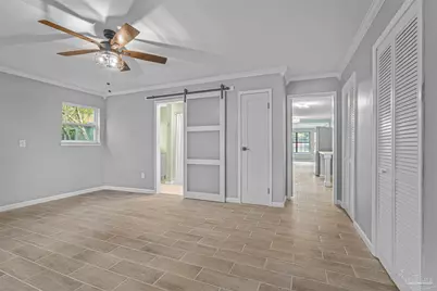 200 S Crow Rd, Pensacola, FL 32506 - Photo 12