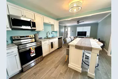 200 S Crow Rd, Pensacola, FL 32506 - Photo 32