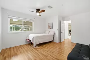 2 Highpoint Dr, Gulf Breeze, FL 32561 - Photo 28