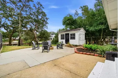 2 Highpoint Dr, Gulf Breeze, FL 32561 - Photo 34
