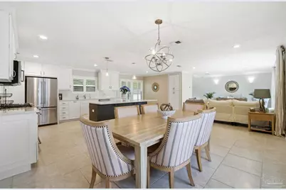 2 Highpoint Dr, Gulf Breeze, FL 32561 - Photo 10