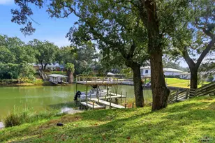 2 Highpoint Dr, Gulf Breeze, FL 32561 - Photo 2