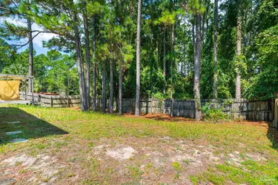 7604 Brewster St, Navarre, FL 32566 - Photo 6