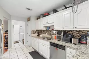 3316 Joanna Dr, Pace, FL 32571 - Photo 10