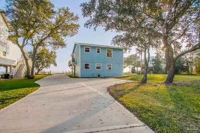 5481 Soundside Dr, Gulf Breeze, FL 32563 - Photo 14