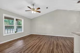 6356 Banyan Dr, Milton, FL 32570 - Photo 6