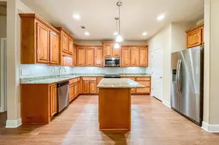 801 Oak Aly, Pensacola, FL 32506 - Photo 12