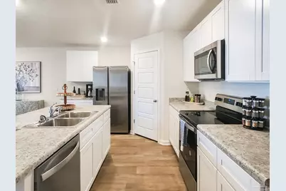 5967 Smarty Jones Way, Pensacola, FL 32526 - Photo 4