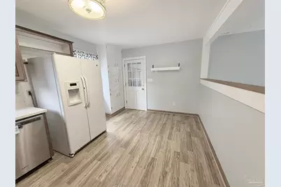 4175 Bell Ln, Pace, FL 32571 - Photo 4