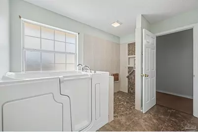 5127 Brookside Dr, Pace, FL 32571 - Photo 10