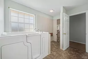 5127 Brookside Dr, Pace, FL 32571 - Photo 10