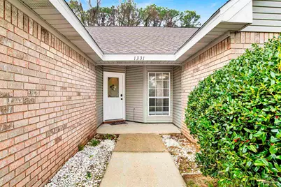 1331 Sterling Point Dr, Gulf Breeze, FL 32563 - Photo 2