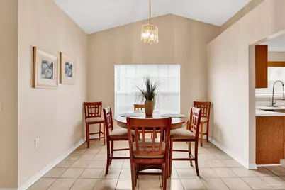 1331 Sterling Point Dr, Gulf Breeze, FL 32563 - Photo 6