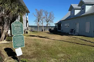 4698 Isles Dr, Pensacola, FL 32507 - Photo 10