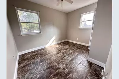 2975 Christine St, Pensacola, FL 32526 - Photo 26