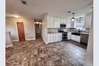 2975 Christine St, Pensacola, FL 32526 - Photo 12