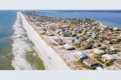 1015 Maldonado Dr, Pensacola Beach, FL 32561 - Photo 48