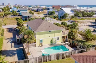 1015 Maldonado Dr, Pensacola Beach, FL 32561 - Photo 44