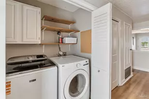 1015 Maldonado Dr, Pensacola Beach, FL 32561 - Photo 18