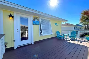 1015 Maldonado Dr, Pensacola Beach, FL 32561 - Photo 32