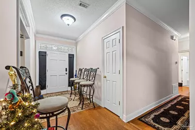 2100 St Andrews Dr, Cantonment, FL 32533 - Photo 6