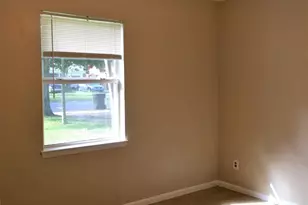 1028 Woodbury Pl, Cantonment, FL 32533 - Photo 2