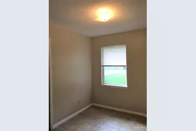 1028 Woodbury Pl, Cantonment, FL 32533 - Photo 8