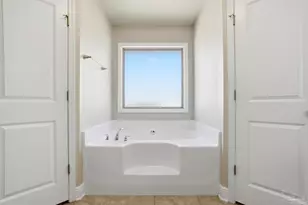 6353 Benelli Dr, Milton, FL 32570 - Photo 20