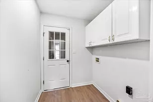 2014 Church St, Gulf Breeze, FL 32563 - Photo 18