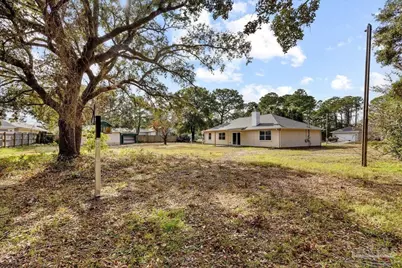 2014 Church St, Gulf Breeze, FL 32563 - Photo 28