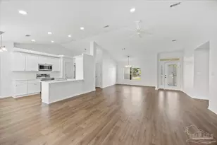 2014 Church St, Gulf Breeze, FL 32563 - Photo 6