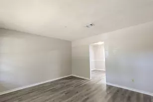 4233 W Avenida De Golf, Pace, FL 32571 - Photo 4