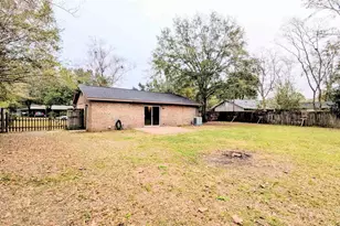 5317 E Avenida De Golf, Pace, FL 32571 - Photo 32