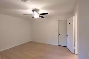 5317 E Avenida De Golf, Pace, FL 32571 - Photo 18