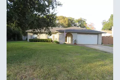 210 Norwich Dr, Gulf Breeze, FL 32561 - Photo 18